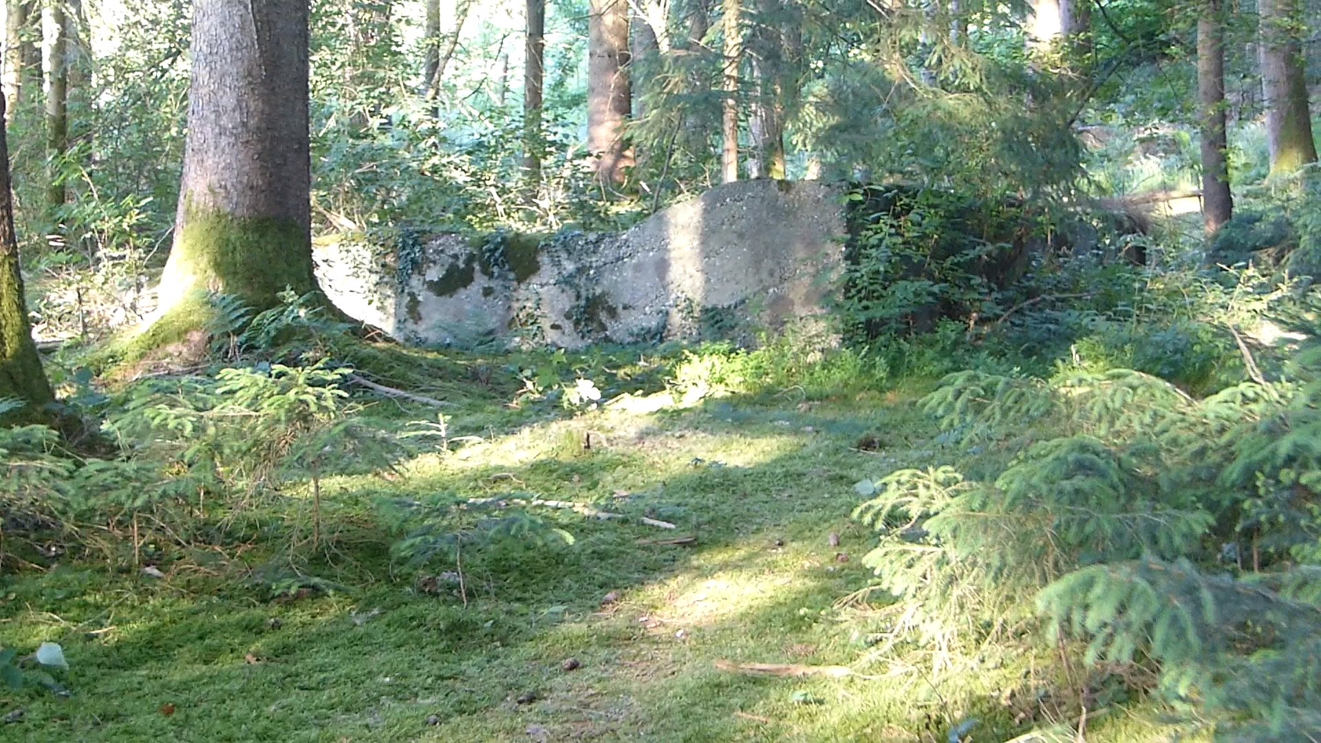 Au&szlig;enmauer Kantine